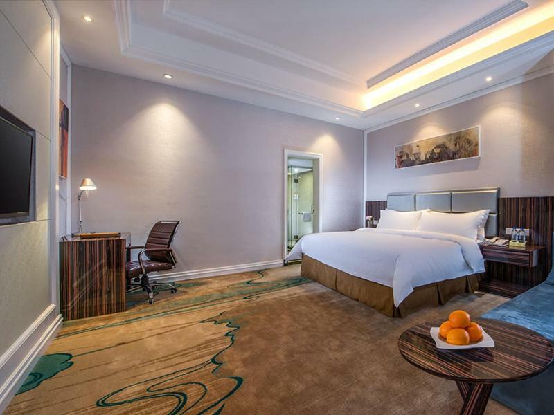 Vienna International Hotel Guangdong Puning Sqaure Eksteriør bilde